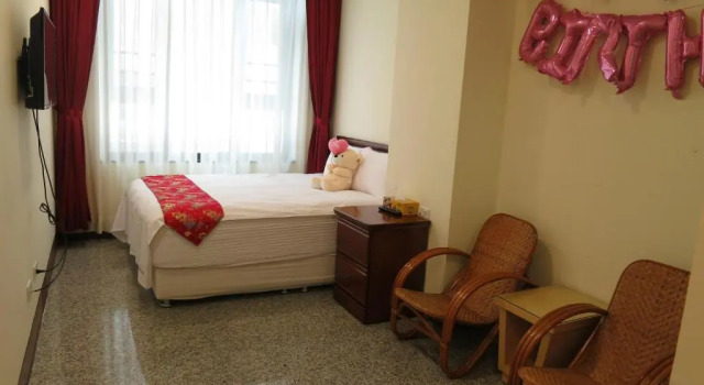 Двухместный номер Standard Sun Moon Lake Crown Yu Hotel