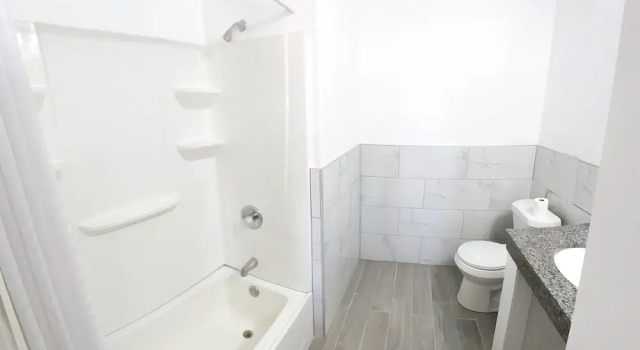 Четырёхместный номер Economy ECONOMY INN
