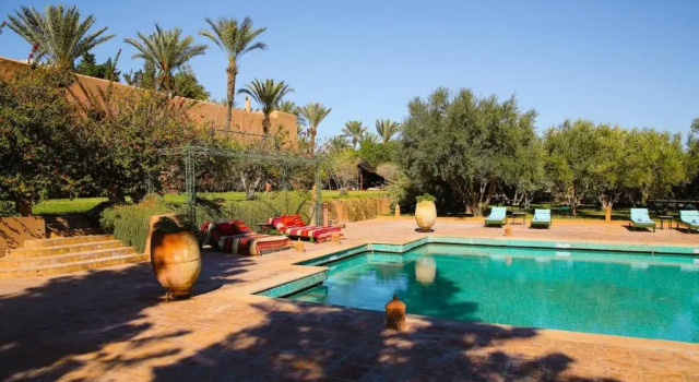 Полулюкс Kasbah Agafay Hotel & Spa