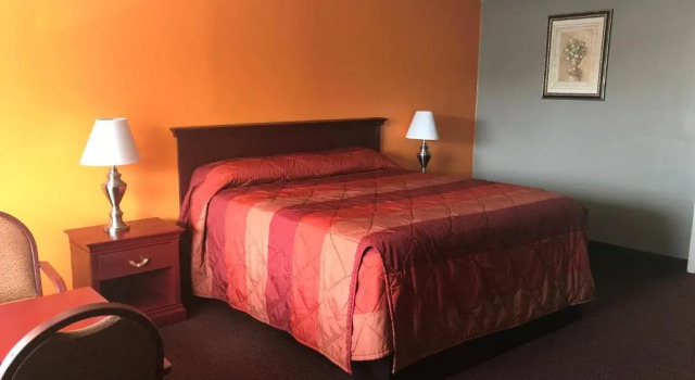 Номер Standard Express Inn - Bay City