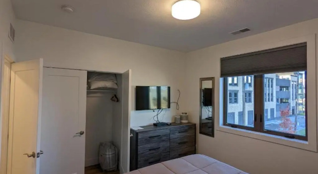 Апартаменты Location Location - Capri Condo 212