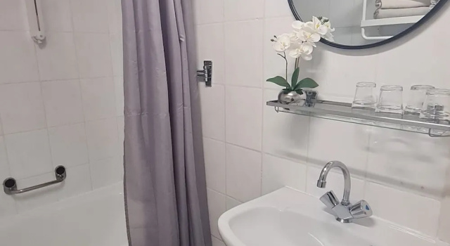 Четырёхместный номер Standard Hotel t Witte Huys Scheveningen