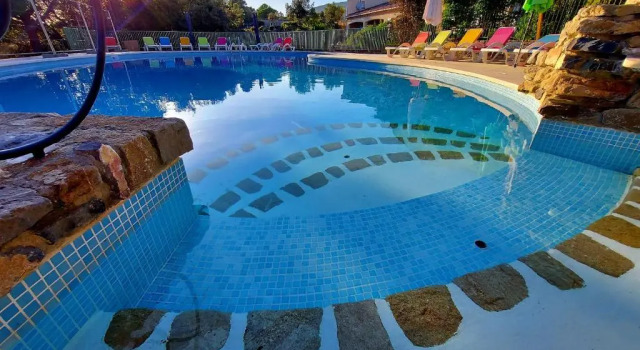 Двухместный номер Standard с видом на горы Hôtel Les Hauts de Mourèze