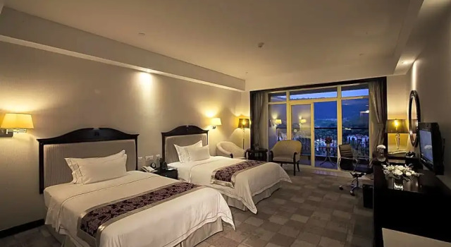 Двухместный номер Superior Country Garden Phoenix Hotel Suizhou