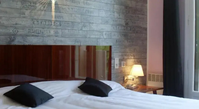 Hotel Dupont, Book Hotel Caussade Tarn-et-Garonne