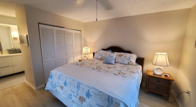 Ocean Ge Club O25 2 Bedroom Condo by RedAwning, Rezerwuj Apartament Hotele w Saint Augustine Area z basenem, Basen