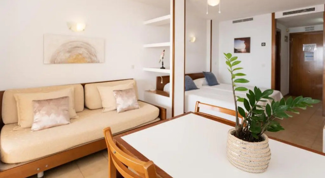Студия Apartamentos María Cristina Beach