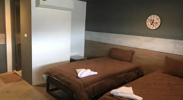 Трёхместный номер Standard Takuapa Station Hotel
