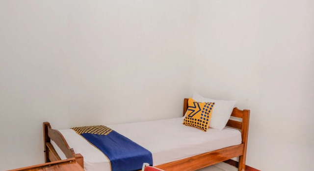 Tiga Sinar Residence by OYO Rooms