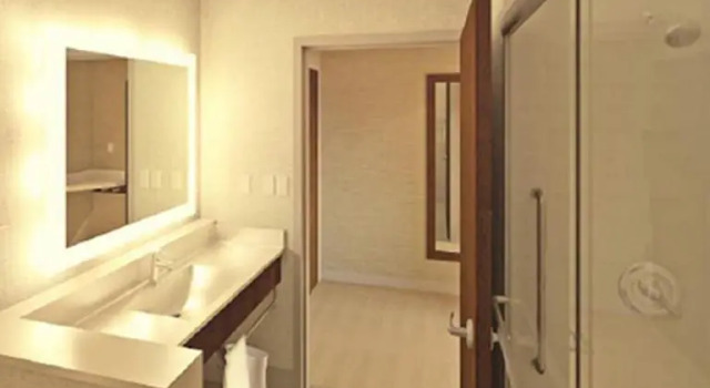 Люкс с 2 комнатами Holiday Inn Express & Suites - Sterling Heights-Detroit Area by IHG