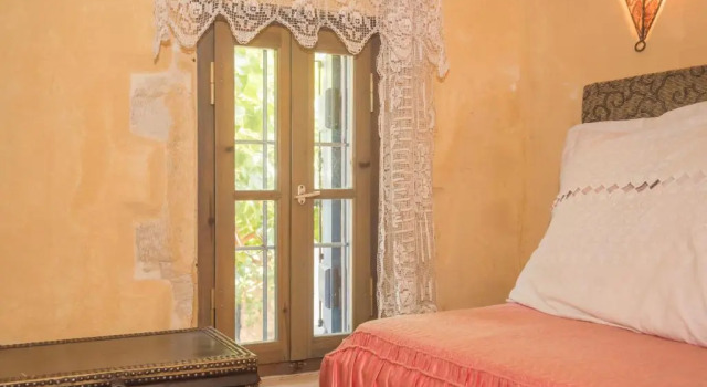Hekate House, bohemian country house, 4 bedrooms for 8 persons