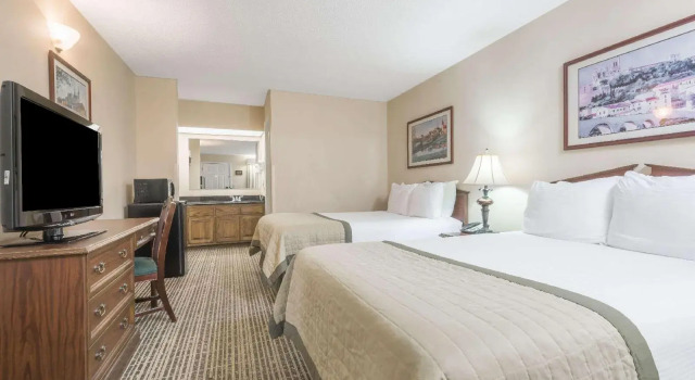 Baymont Inn And Suites Greenville At I 65, Prenota Hotel Hotel a Alabama con piscina, Piscina