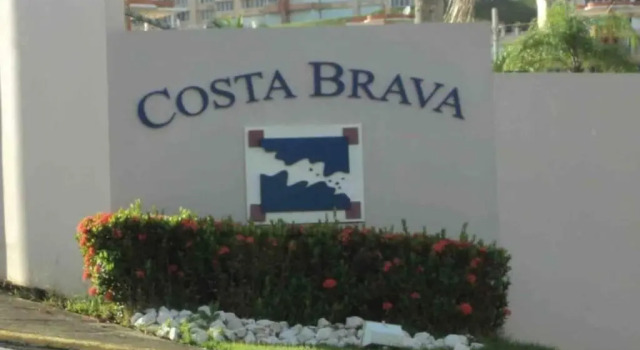 Costa Brava 23