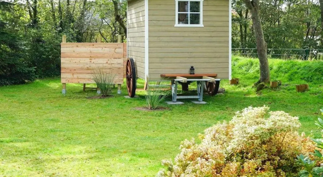 Коттедж Reetgedecktes Ferienhaus in Humptrup