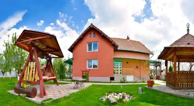 Pensiunea Casuta noastra, Rezervovat Hotel Hotely v Hunedoara s parkováním, Parkování