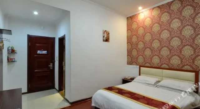 Nice Naisi Hotel (Linhai Ancient City Scenic Area), Book Hotel Hoteller i Linhai med parkering, Parkering