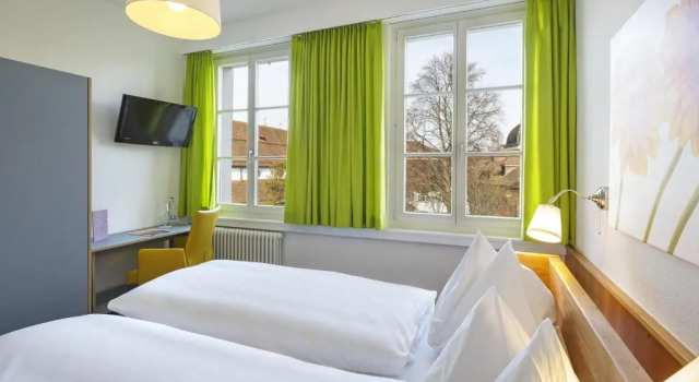 Hotel Münzgasse - Self Check-in, Забронировать Отель Люцерн Люцерн, рядом с Гранд-казино Lucerne