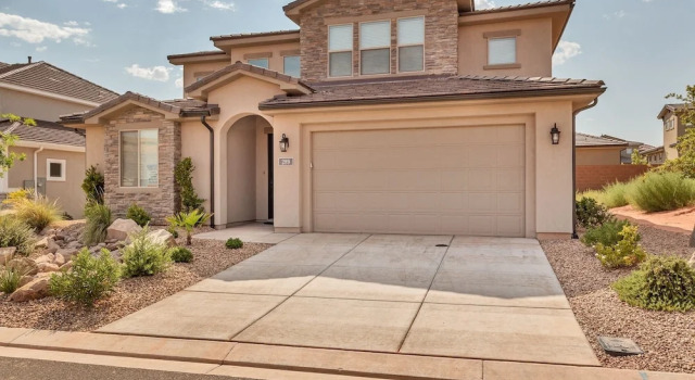 Be Our Guest At Ladera Haven 4 Bedroom Home by RedAwning