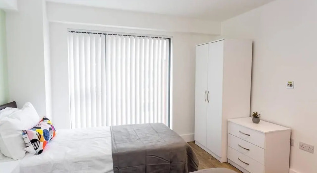 Modern and Spacious Twin Studio, Забронировать Отель Олдем Большой Манчестер