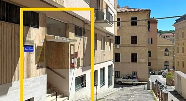Cardeto suites, Rezervovat Hotel Ancona 