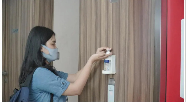 Camera doppia Deluxe Hotel Lestari Near Lippo Plaza Mall Jember