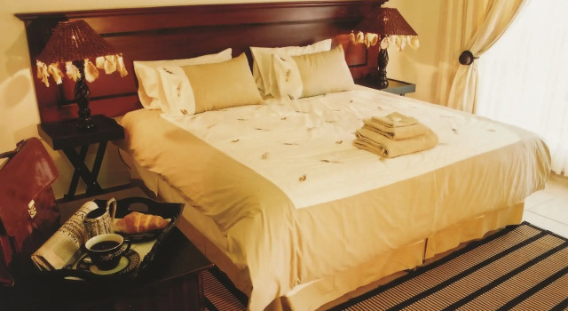 Falling Feather Inn, Book Pension Hoteller i Pretoria med parkering, Parkering