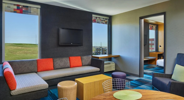 Двухместный номер Standard Aloft by Marriott Broomfield Denver