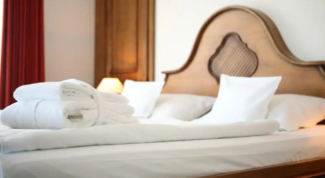 Полулюкс с балконом Maifeld Sport- und Tagungshotel