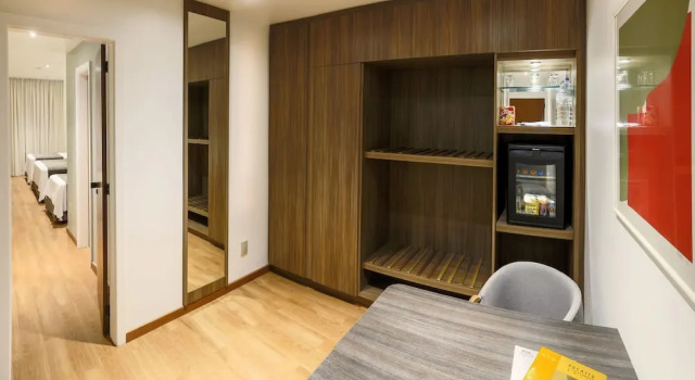 Четырёхместный номер Standard Premier Copacabana Hotel