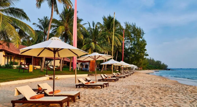 Вилла рядом с пляжем Chen Sea Resort & Spa