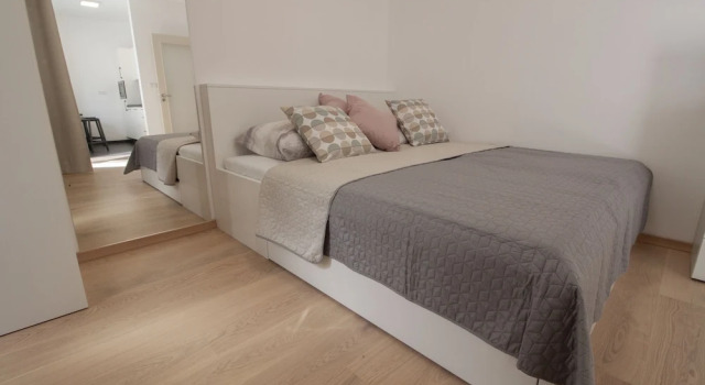Krakovska Apartmeet, Забронировать Отель Отели Праги 3 звезды, рядом с Mozart Dinner Prague, 3*
