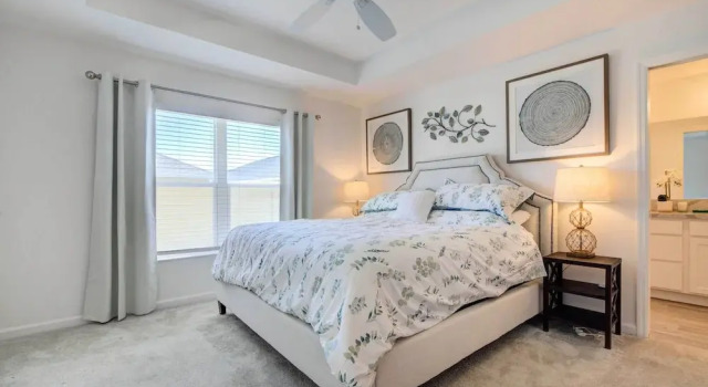 Near Golf & Shops: The Villages Home w/ Lanai!, Book Feriehus Sommerhuse i Wildwood, Hytte
