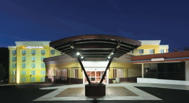 La Quinta by Wyndham Lynchburg at Liberty Univ, Buchen Sie Hotel Lynchburg Virginia