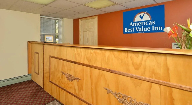 Center Street Value Inn, Брондау Қонақ үй Аубёрн Мэн
