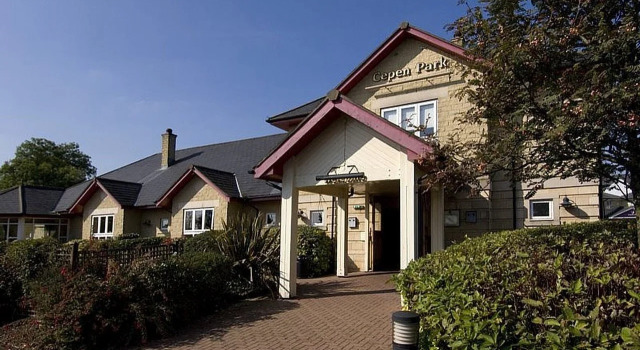 Premier Inn Chippenham, Book Hotel Chippenham Wiltshire