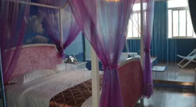 Tida Theme Hotel, Prenota Hotel Wuhan Hubei