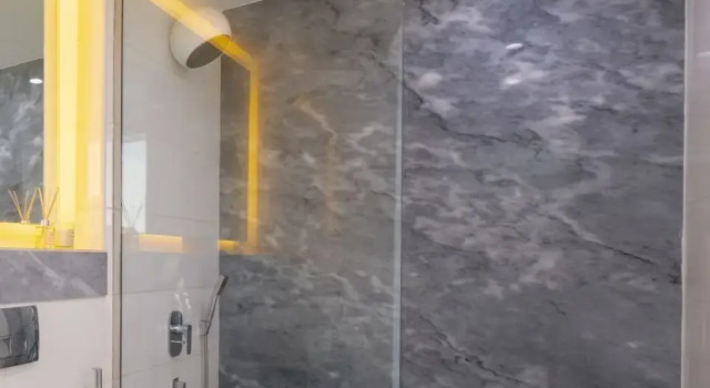 Апартаменты LUX  Pad Executive Suite Canal View 5