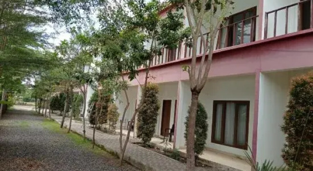 Sisilia Lodge
