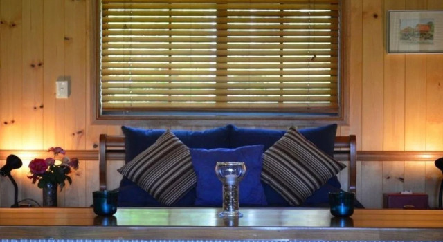 Tuckeroo Cottages & Gardens, Book Hotel Barney View Gold Coast