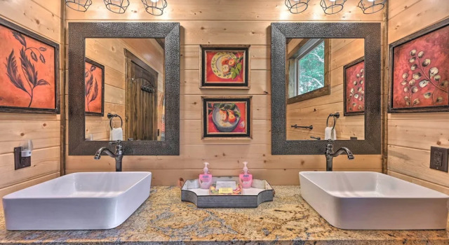 Коттедж Hot Tub & Fire Pit: Broken Bow Retreat!