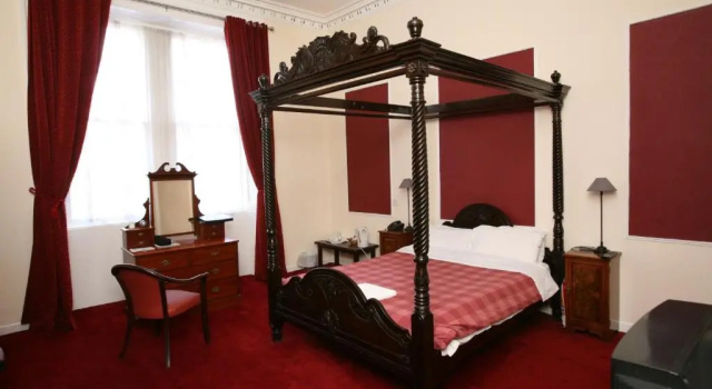 Двухместный номер Standard Clifton Hotel