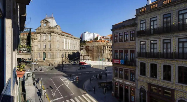 Flores Central, Rezerwuj Hotel Porto Porto