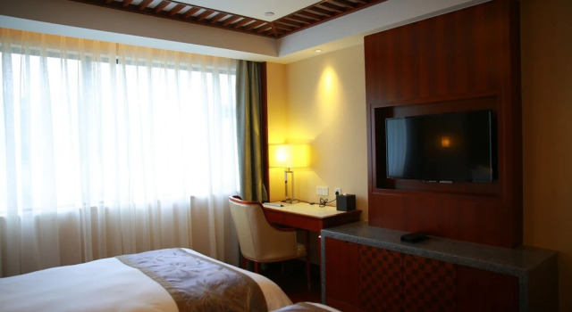Ziyun Hotel, Rezerwuj Hotel Hotele w Hangzhou z basenem, Basen