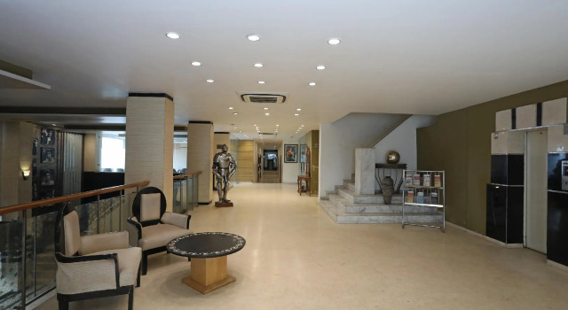 Capital O 30972 Hotel Centrum, Rezervovat Hotel Roorkee Uttarakhand