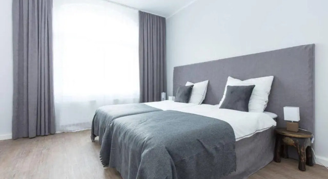 Апартаменты BEJING · CHILLINGHOUSE # 2, 3 Min. vom ICE, NETFLIX; Balkon