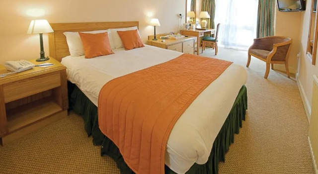 Двухместный номер Standard Knights Hill Hotel & Spa