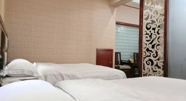 Люкс Xishuangbanna Dibo'er Hotel