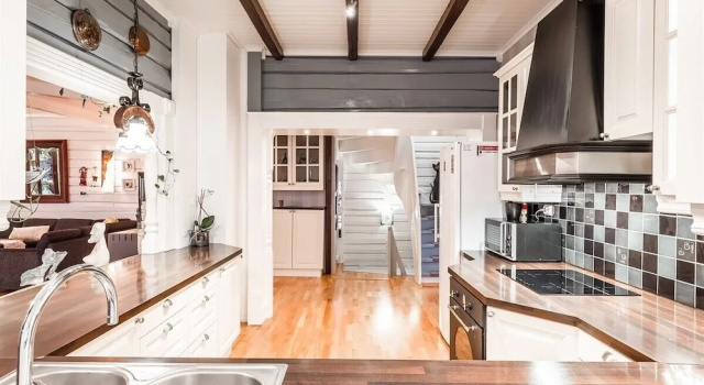 Вилла By the Sea  Luxury Villa