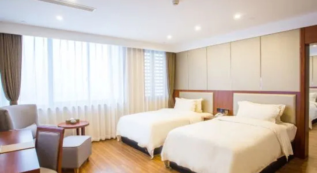 Люкс Shaoxing Moning Pinshe Hotel (Lu Xun Hometown)
