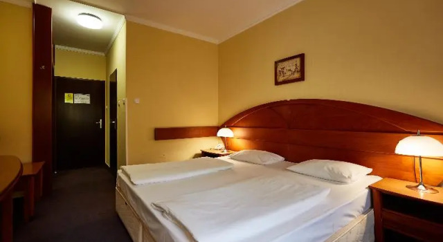 Двухместный номер Standard с балконом Hotel Lövér Sopron